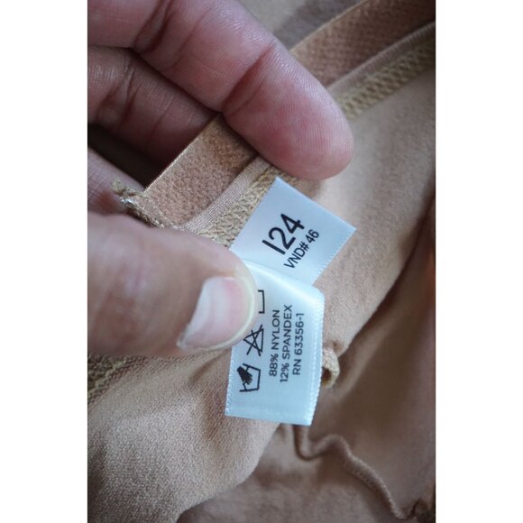 Capezio Womens Beige Footed Ballet Dance Tights - Size M, NWOB - Picture 4 of 6